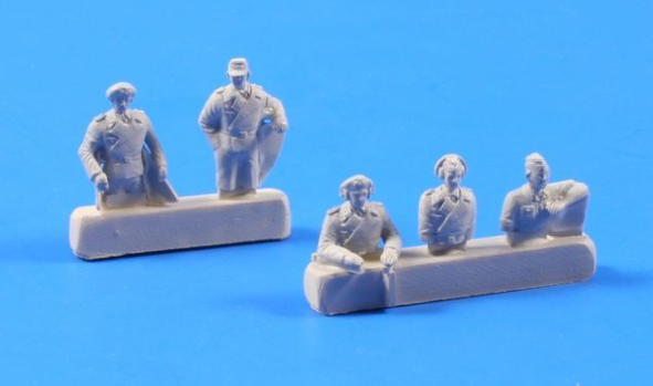 CMK f72226 German tank crew 1944 1/72 Resin Panzer Besatzung
